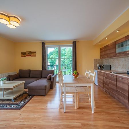 Rentplanet - Apartamenty Mickiewicza シクラルスカ・ポレンバ エクステリア 写真